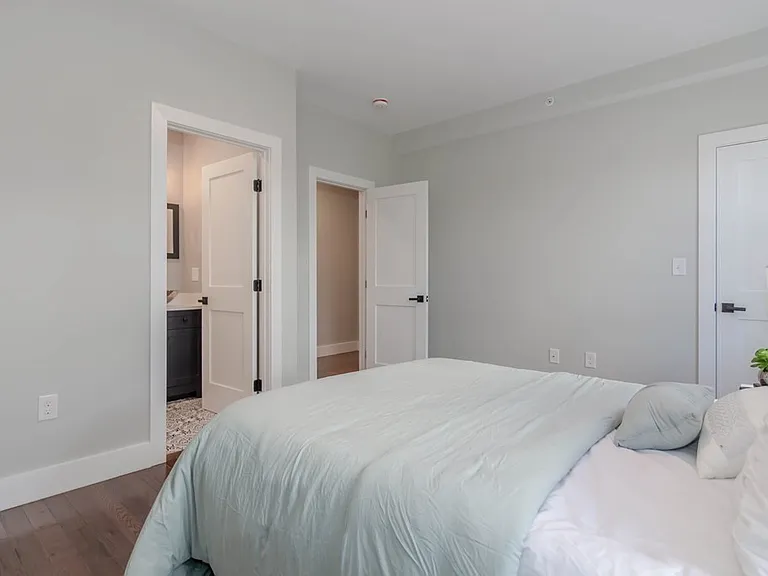 71 Savin St #2 — Photo 12