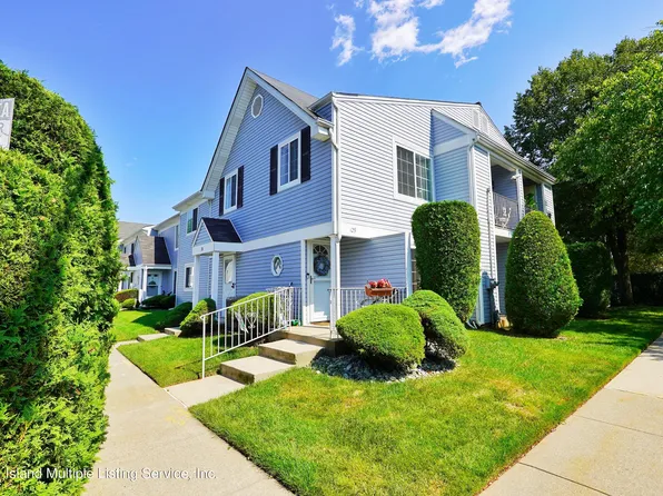 129 Gervil St, Staten Island, NY 10309