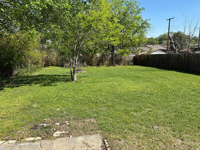 5433 Purington Ave — Photo 14