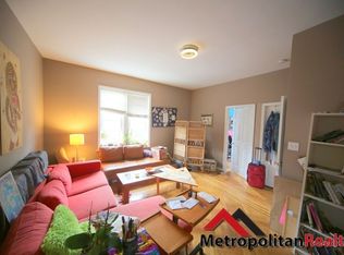 702 Beverley Rd #3, Brooklyn, NY 11218