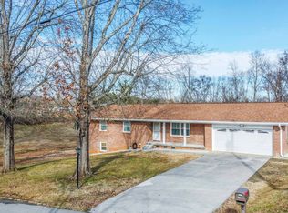 101 County Road 534, Etowah, TN 37331