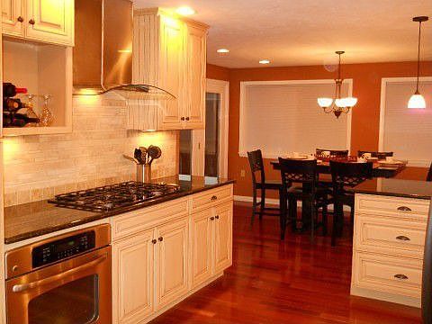 Gourmet Kitchen