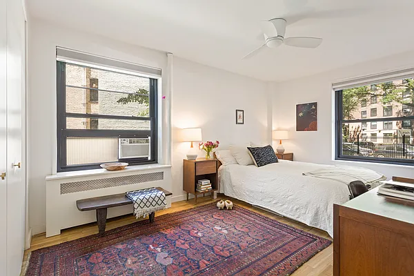Sold by Compass | media 5
