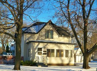 424 Medary Ave, Brookings, SD 57006