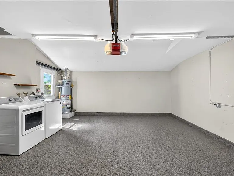 1559 Marietta Dr — Photo 37