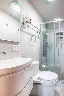 Sold by Remax Edge | media 18