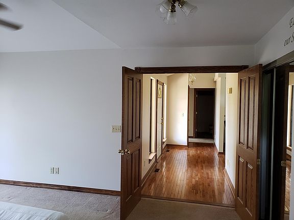 front foyer from inside MBR