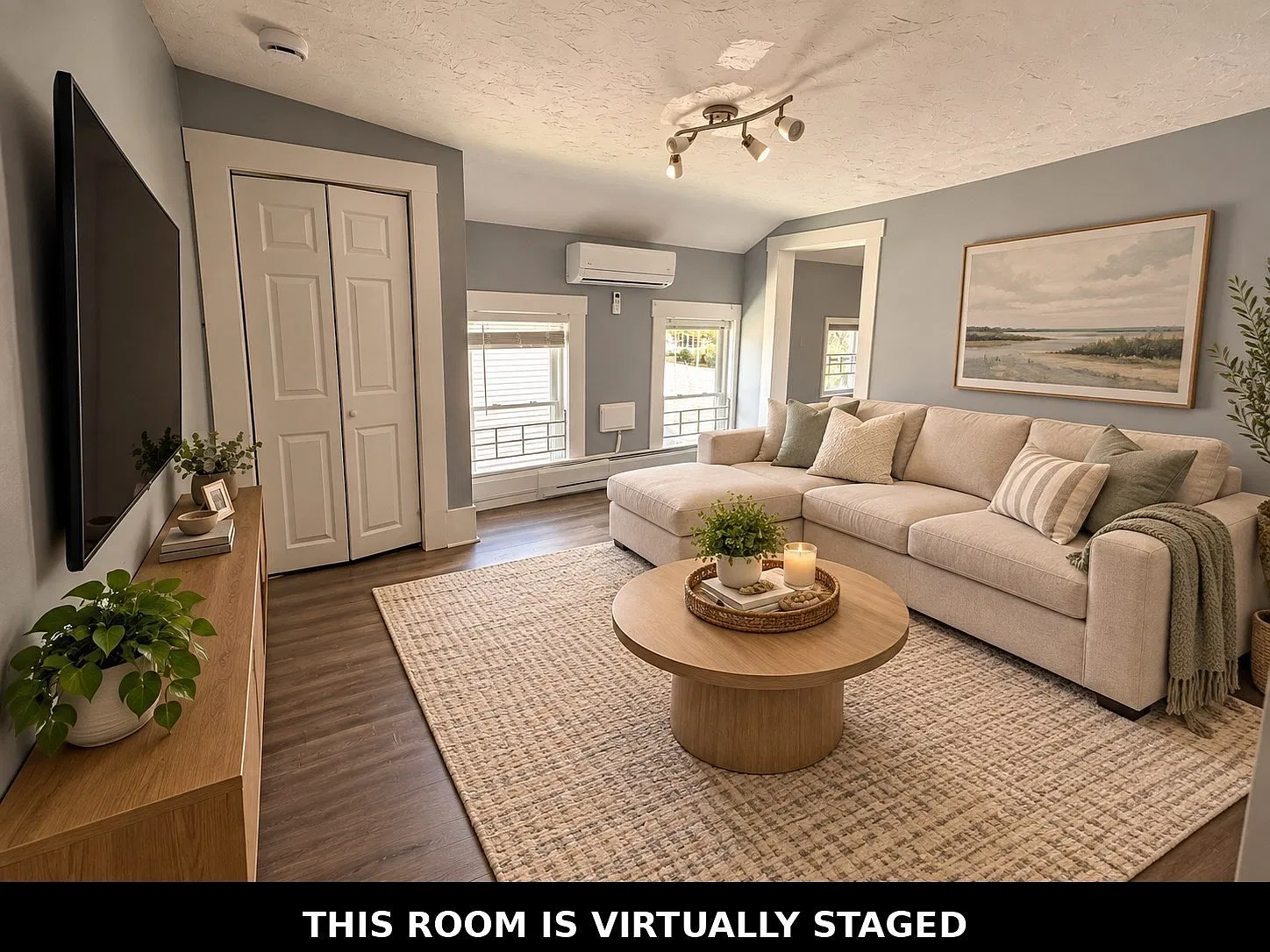 3 bed, 965 sqft, $2,400 — Photo 4