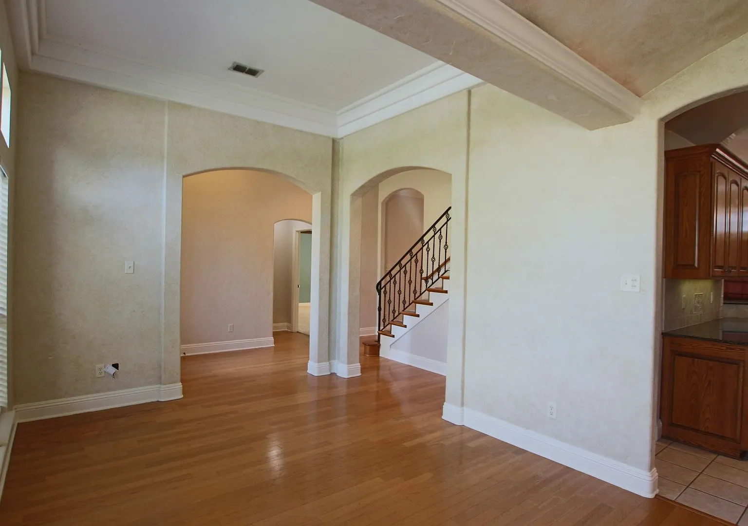 Stunning 3 Bedroom Rental in South Tyler! Tour Today! — Photo 3