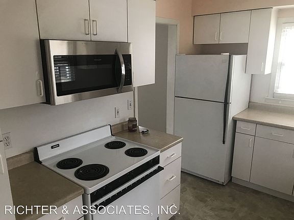 4th image of 21373 Poinciana St