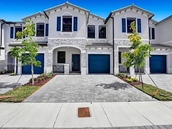 3rd image of 13375 SW 287th St