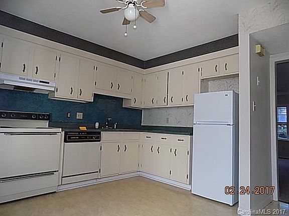 3rd image of 4644 Old Lantern Way #4644