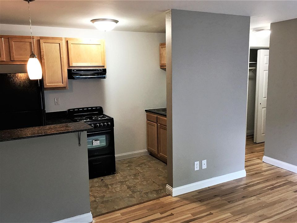 1st image of 2101 3rd Ave S #0