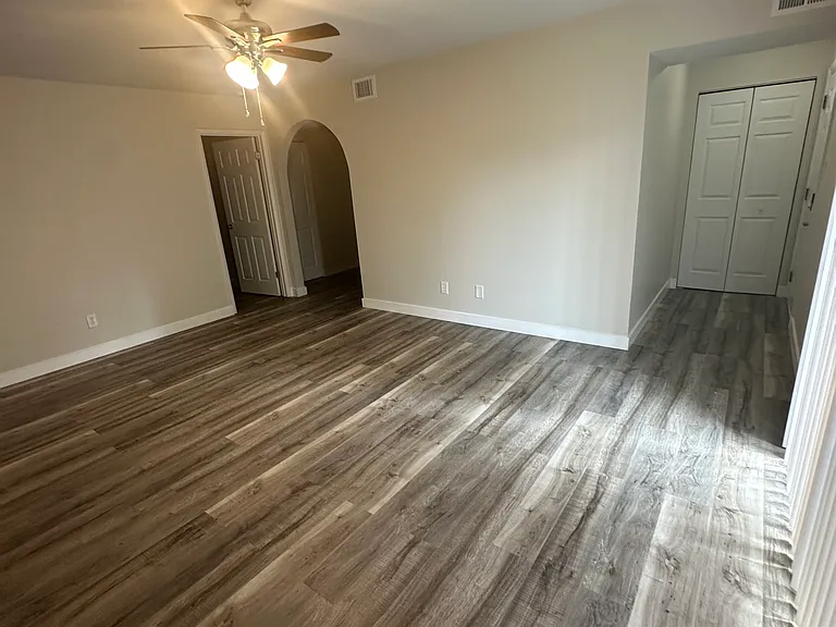 1145 Olive Village Ct — Photo 2