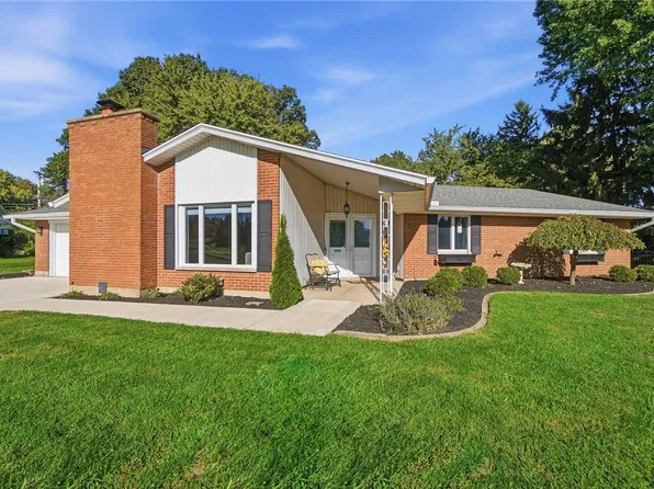 2231 Brookpark Dr, Dayton, OH 45440