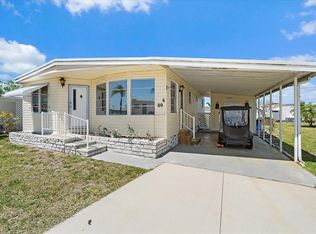 89 Del Rio Dr, Palmetto, FL 34221