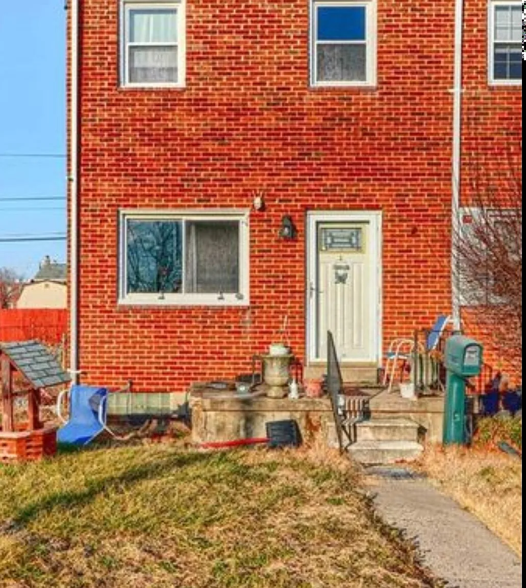 8142 Del Haven Rd — Photo 1