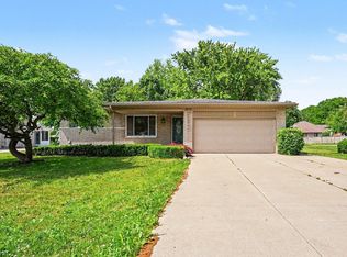 5233 Plymouth St, Sterling Heights, MI 48310