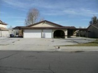 845 S Beechwood Ave, Rialto, CA 92376