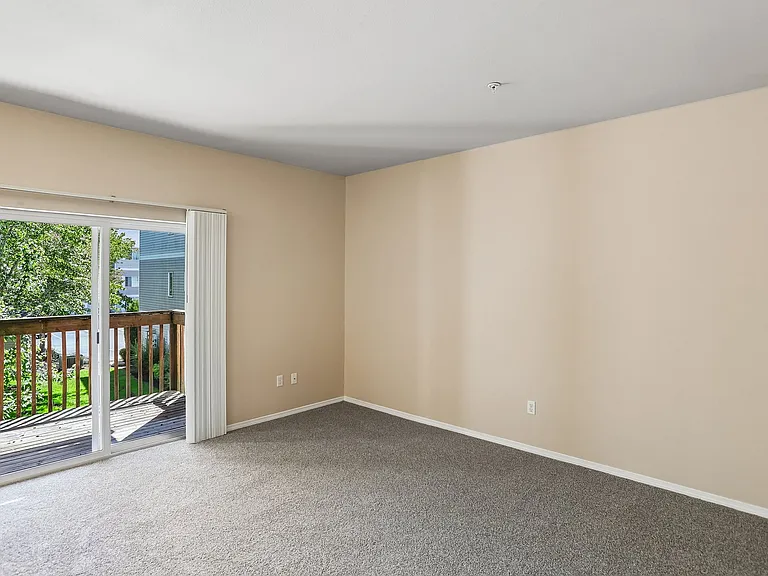 Legacy Oaks Apartments — Photo 56