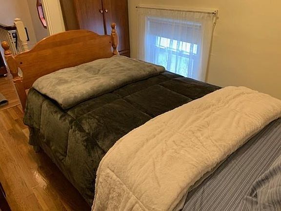 4th image of 186 Washington St #0