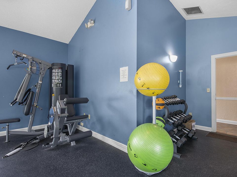 Columbia Woods Apartments Clubhouse Gym