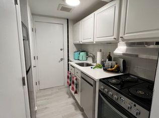 15 Euston Rd #590, Brighton, MA 02135