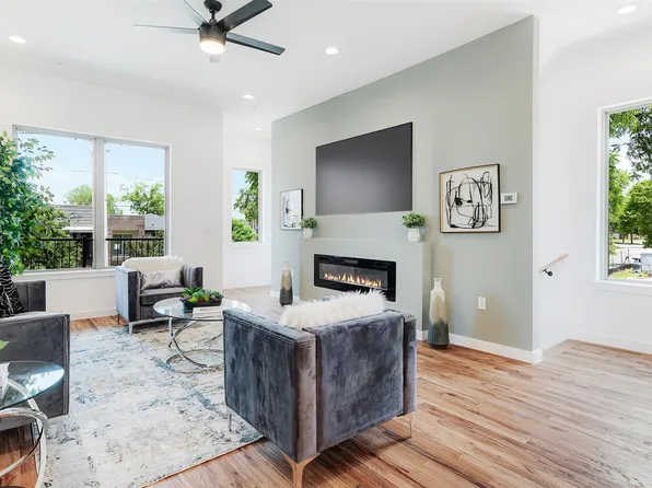 4204 San Jacinto St #107, Dallas, TX 75204