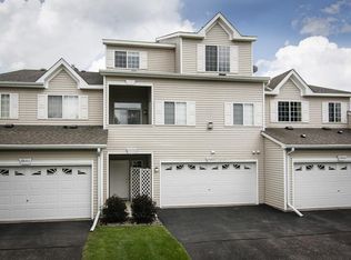 17603 Hackberry Ct, Eden Prairie, MN 55347