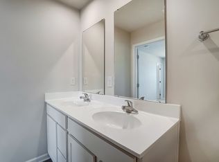 5718 Millbrook Dr, Middletown, OH 45042