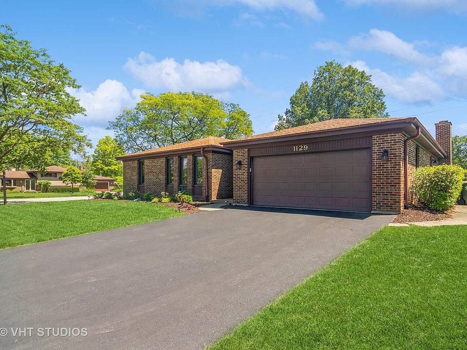 1st image of 1129 E Carpenter Dr
