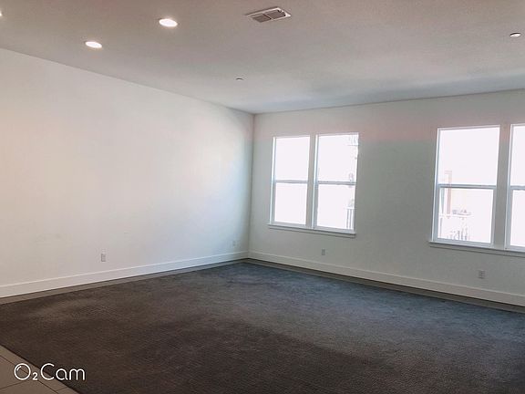 2nd image of 2418 Stearman Ln Unit 5