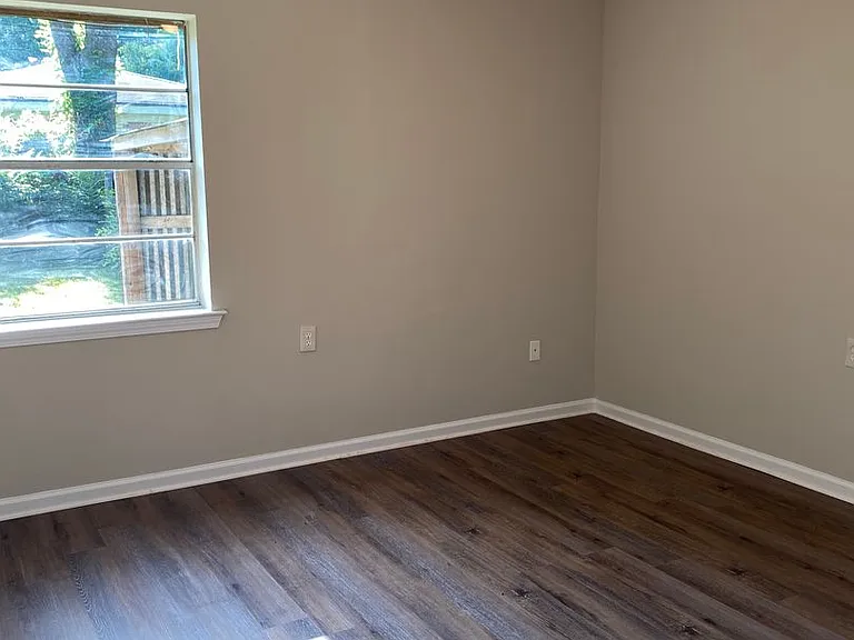 7510 Rockingham Dr — Photo 7