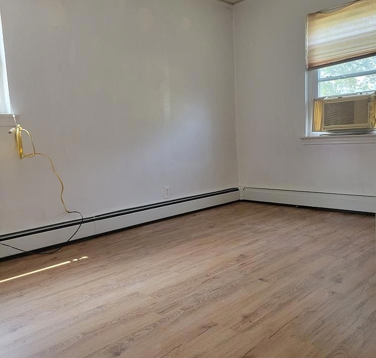 2nd image of 77-34 162nd St #3