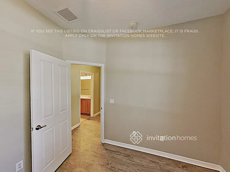 2592 Breezy Meadow Rd — Photo 17