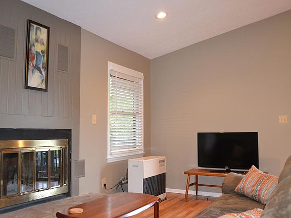 Living Room with Smart TV