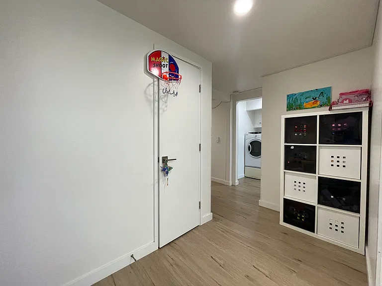 3373 Payne Ave #3 — Photo 13