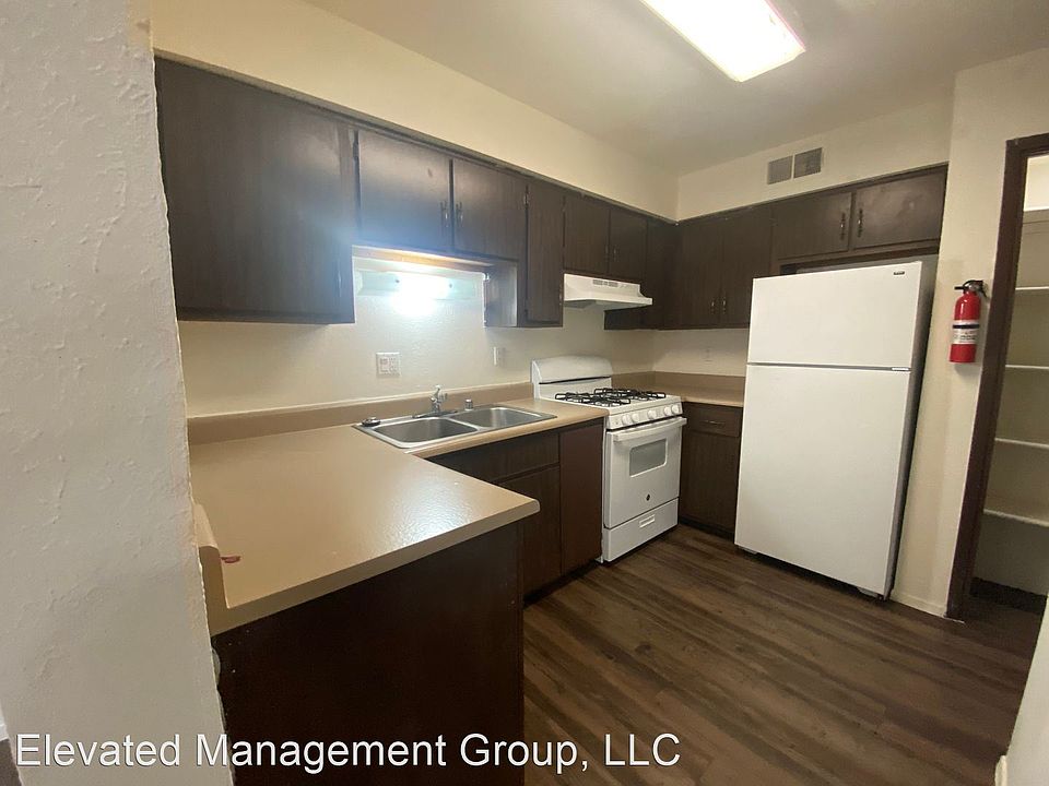 1st image of 303 Alvarado Dr SE Unit 36
