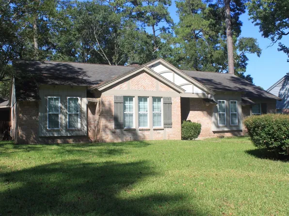1923 Maple Lakes Dr, Humble, TX 77339