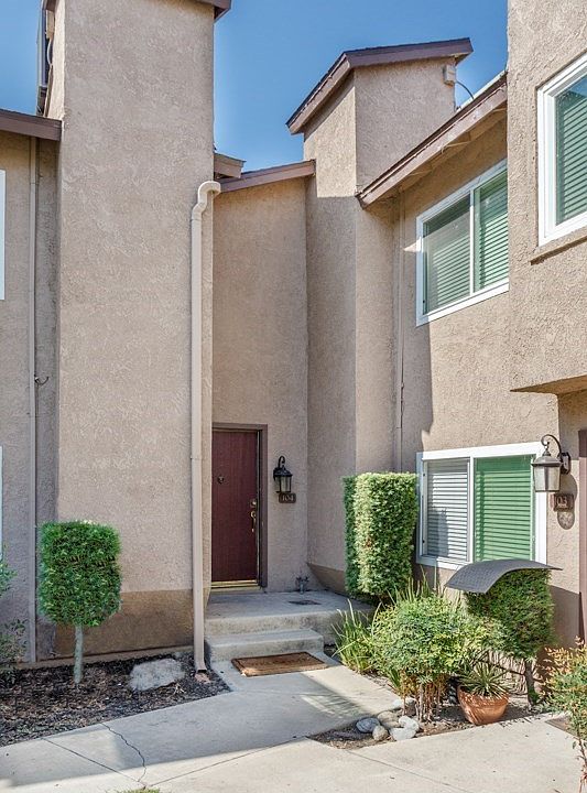 1st image of 500 N Tustin Ave APT 104