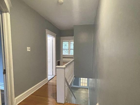 3rd image of 5922 Alma St
