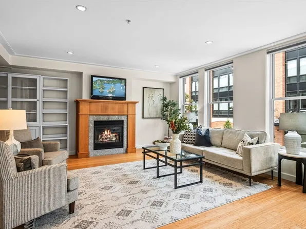 335-337 W 2nd St #2, Boston, MA 02127