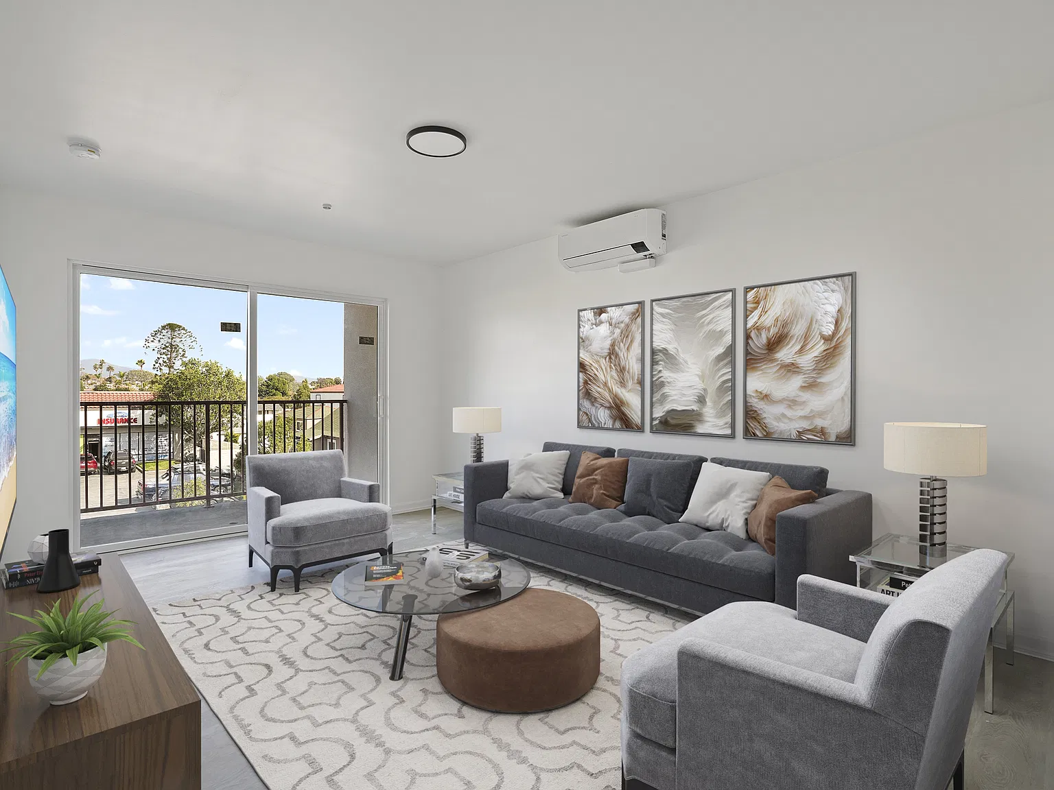Highland Pacifica Apartments - 305 — Photo 1
