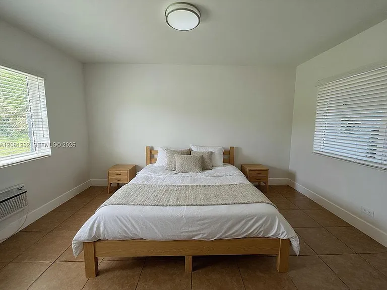2215 Madison St #2 — Photo 7