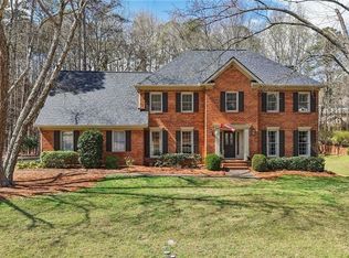 8900 Glen Ferry Dr, Johns Creek, GA 30022