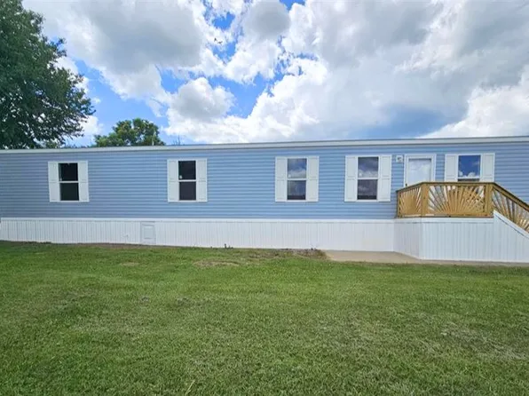 406 Sanders Clay Cir, Danville, KY 40422