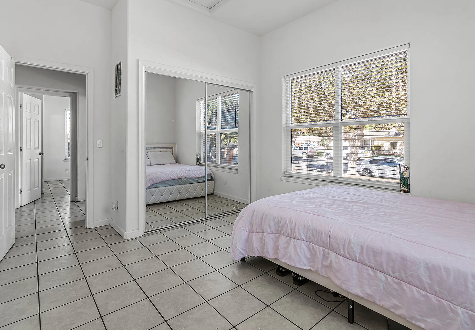 4 bed, 1492 sqft, $3,600 — Photo 3