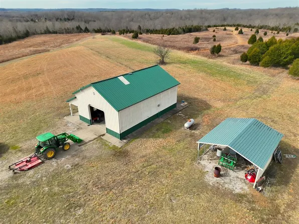 463 Charlie Shepherd Rd, Morgantown, KY 42261