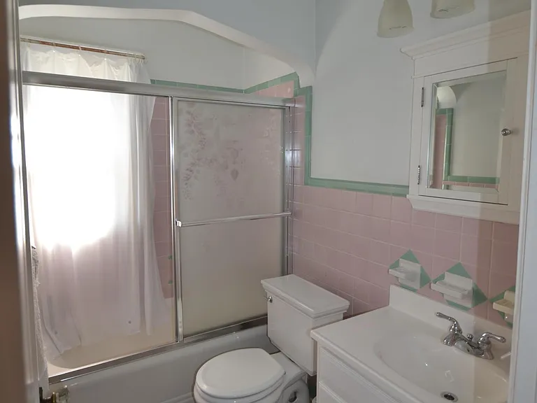 908 Ellison Ave #4 — Photo 14