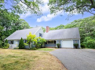 76 Goose Point Rd, Centerville, MA 02632